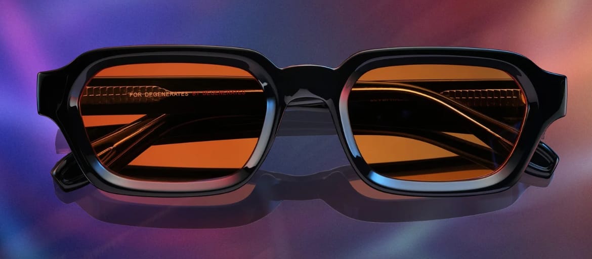 Customer photo review of AFTERS blue light blockers