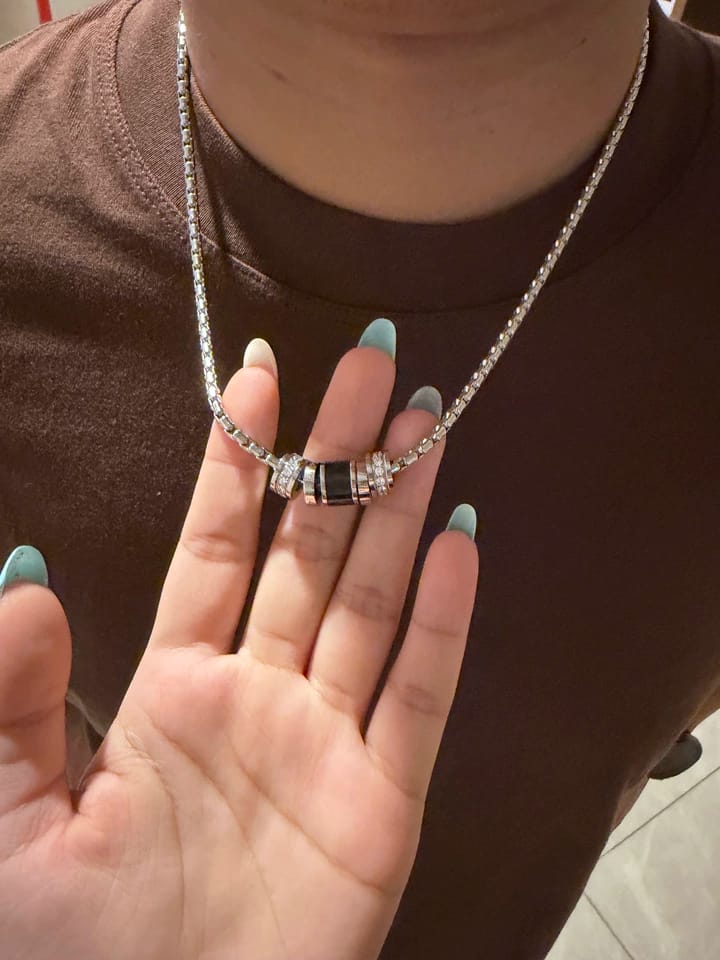 Customer photo review of Barrel Accent Necklace