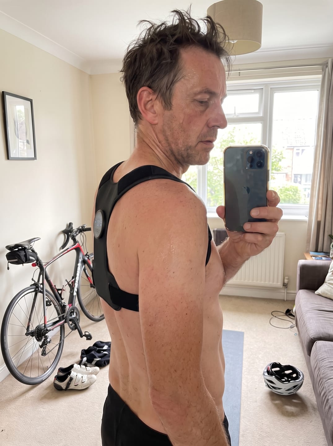 Customer photo review of Kestro - EMS Back & Shoulder Posture Trainer