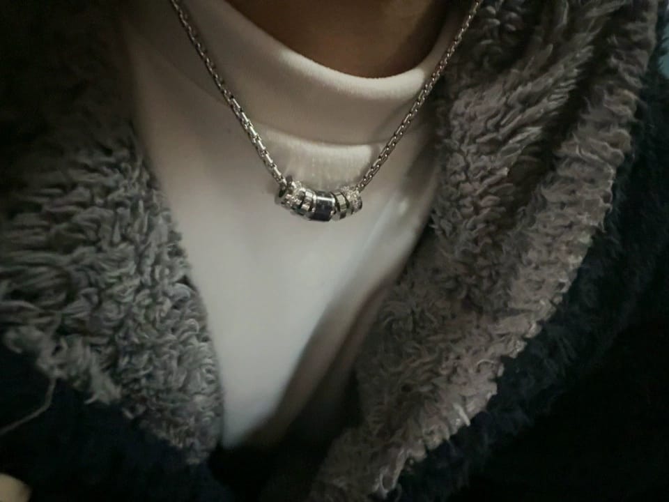Customer photo review of Barrel Accent Necklace