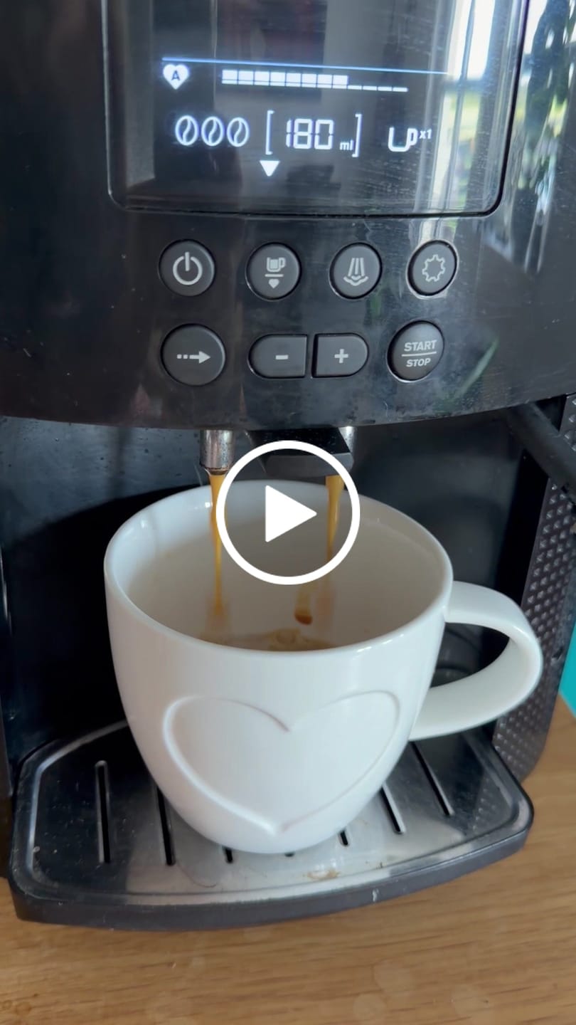 Customer video review of 1 kg Lieblingskaffee + Aromadose (inkl. Füllung) geschenkt