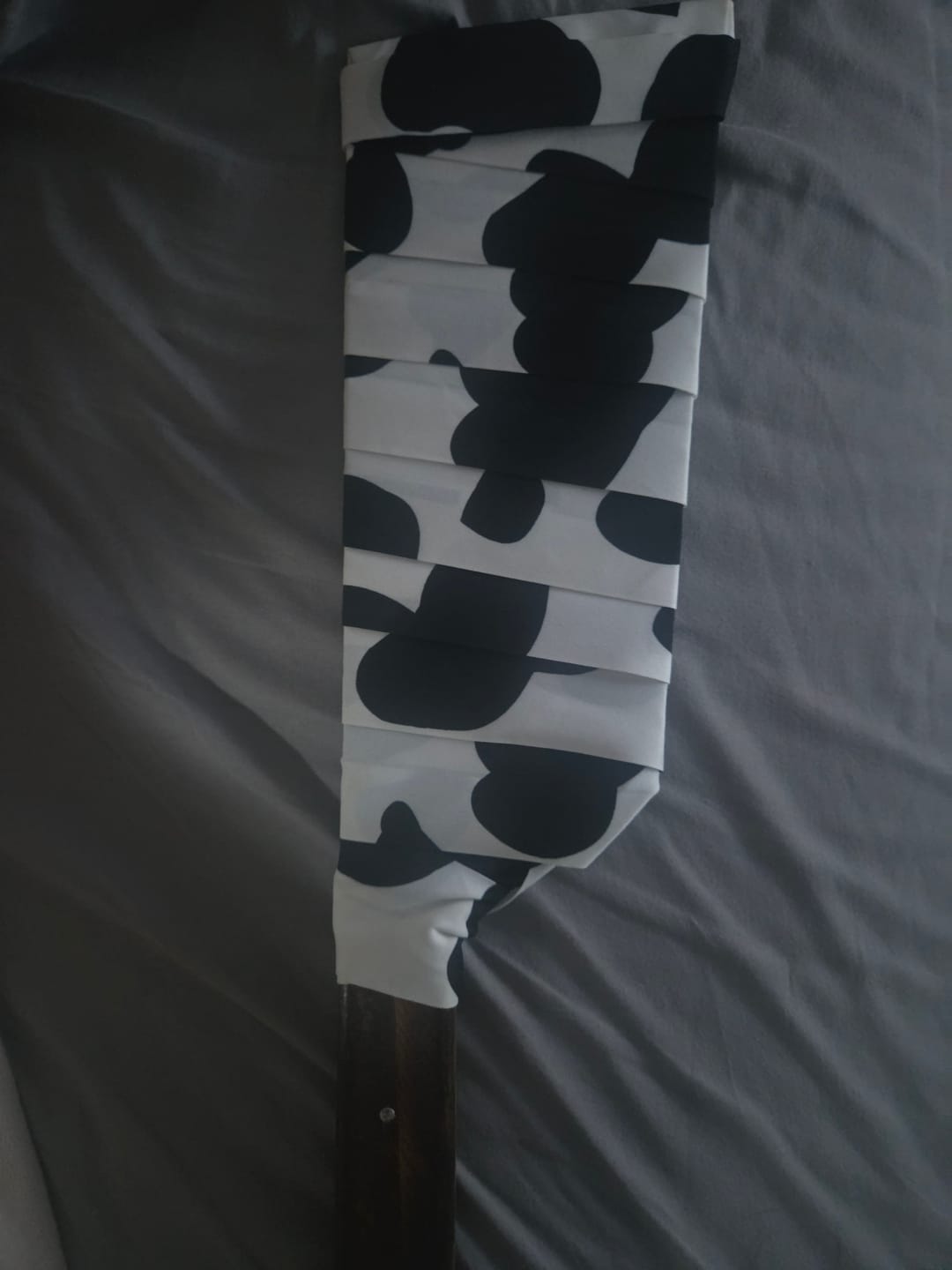Customer photo review of Jujutsu Kaisen - Kento Nanami Cleaver (Metal)
