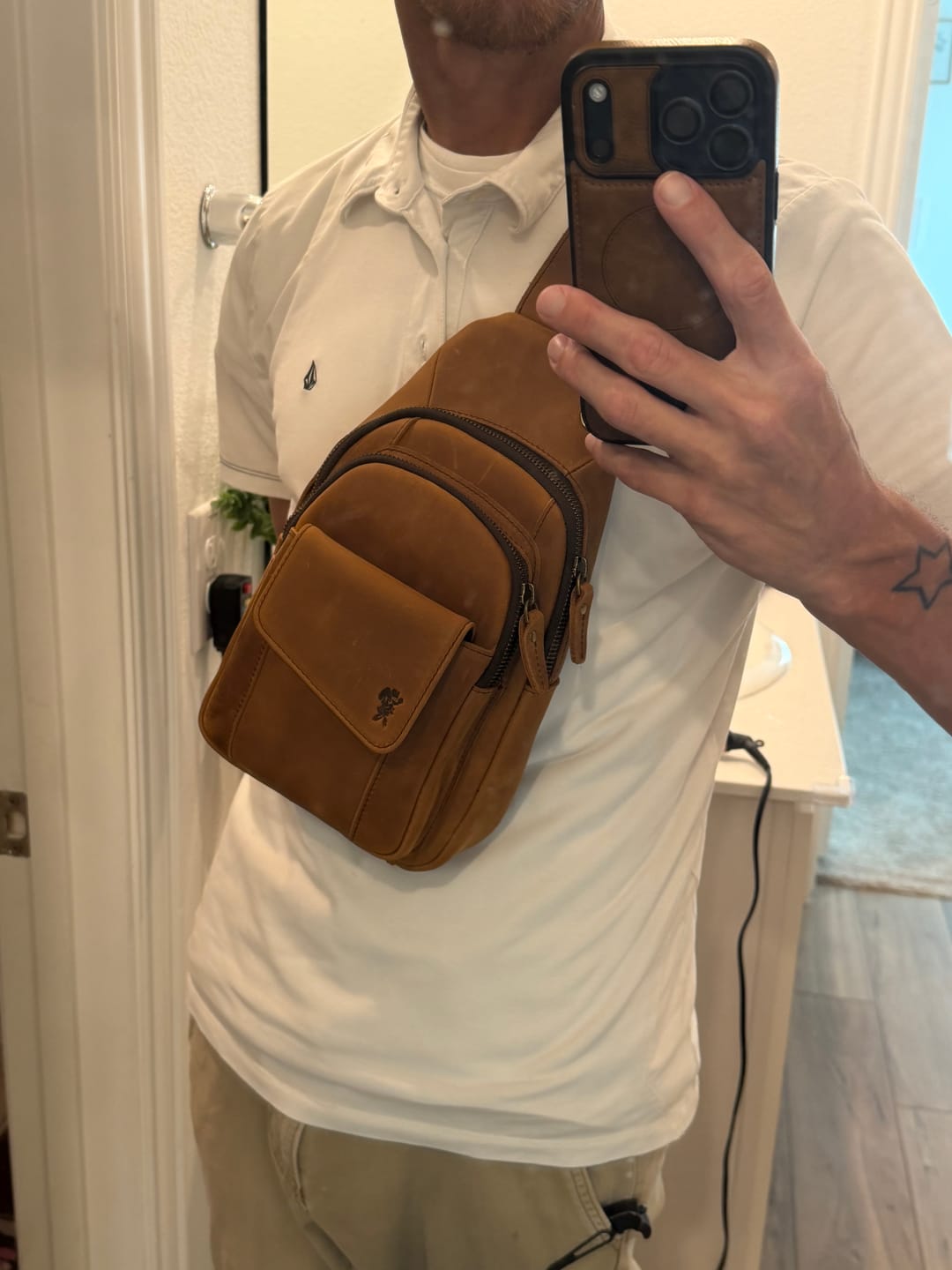 Customer photo review of The Gun Slinger – Leather Crossbody Bag