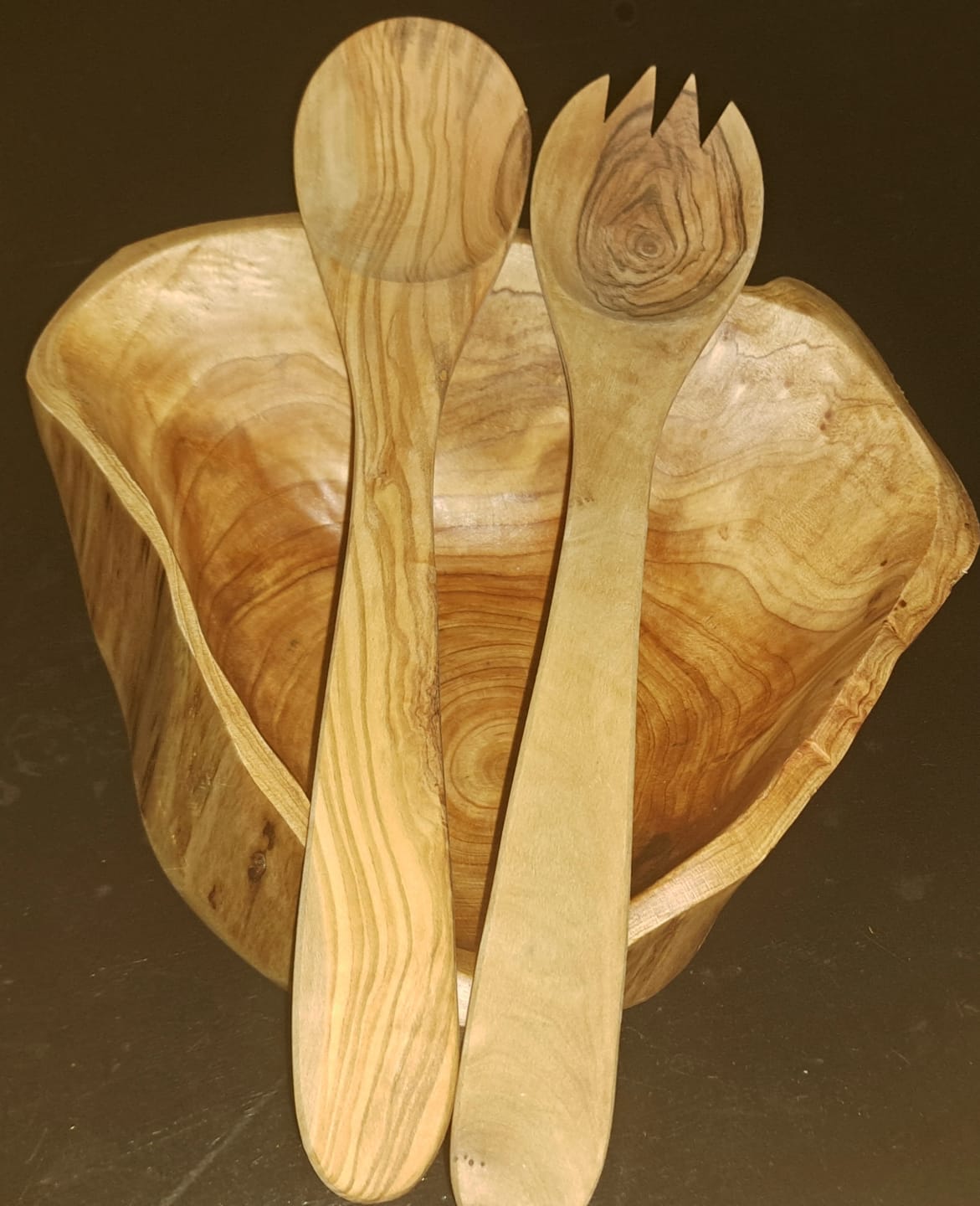 Customer photo review of Olive Wood Fruit Bowl