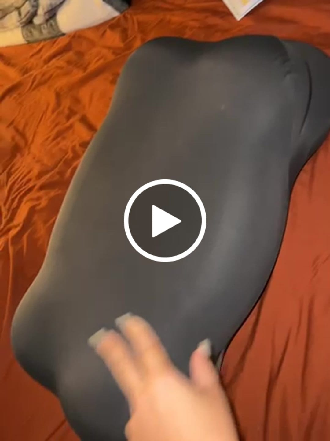 Customer video review of CloudAlign™ Pillow