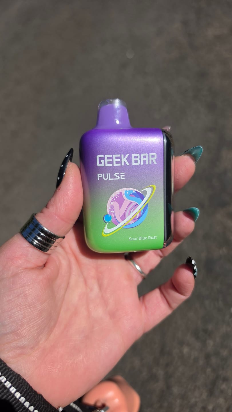 Customer photo review of Geek Bar PULSE 15000