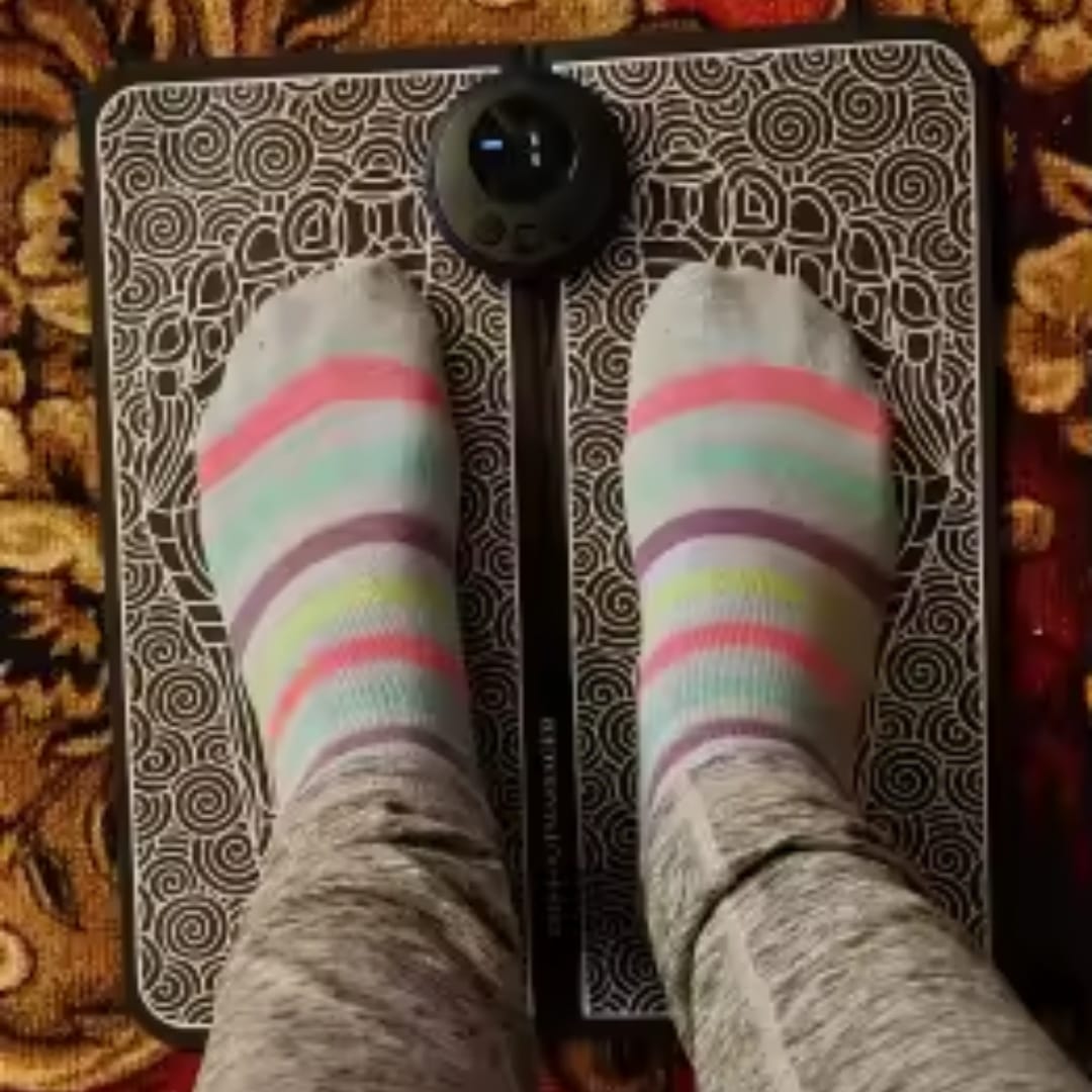Customer photo review of Estimulador EMS para Pies y Piernas