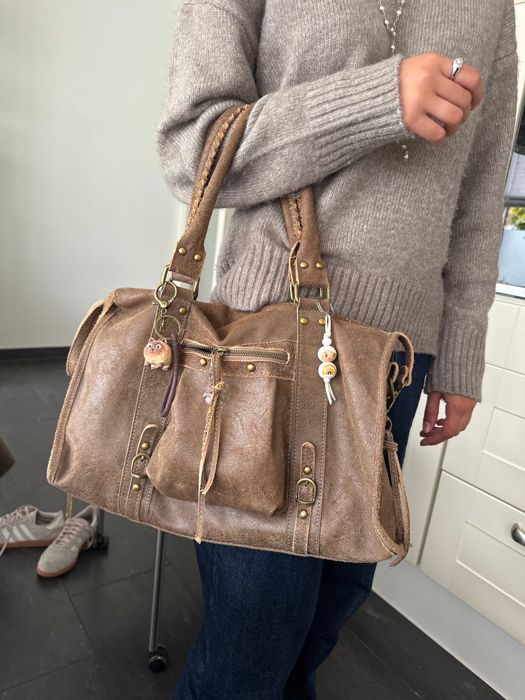 Customer photo review of It girl bag toffee taupe