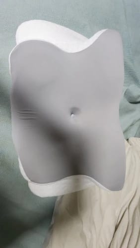 Customer photo review of ORVANE Butterfly™ – 5 Zone Neck & Shoulder Pain Relief Pillow