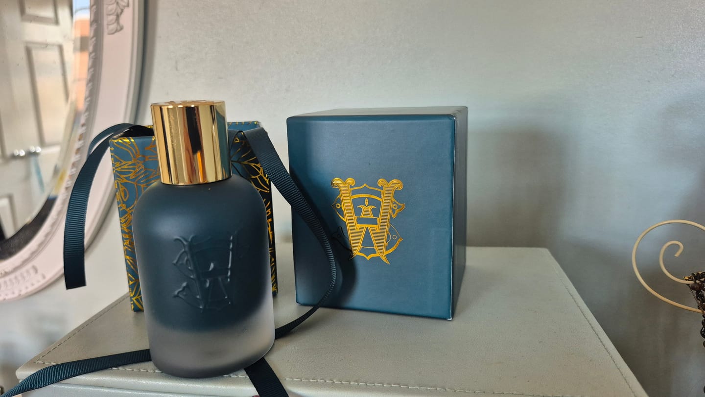 Customer photo review of Tabac Soleil