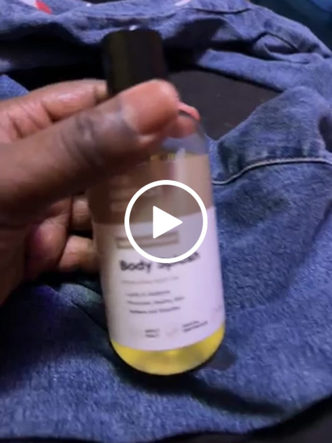 Customer video review of Body Splash - Skin Smoothing Body Oil (Santal Driftwood) LUXURY SCENT