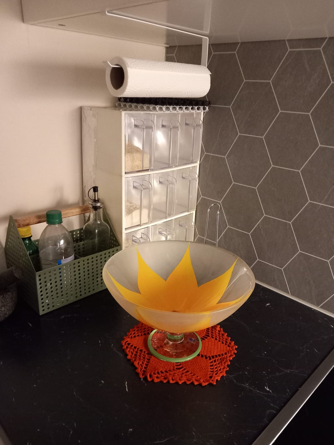 Customer photo review of Tørkerullholder til skap, hvit