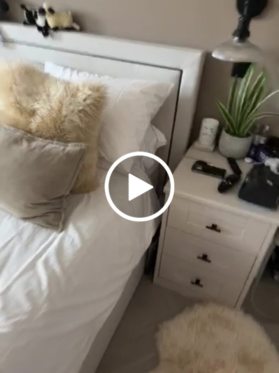 Customer video review of Kangaroo Sheet