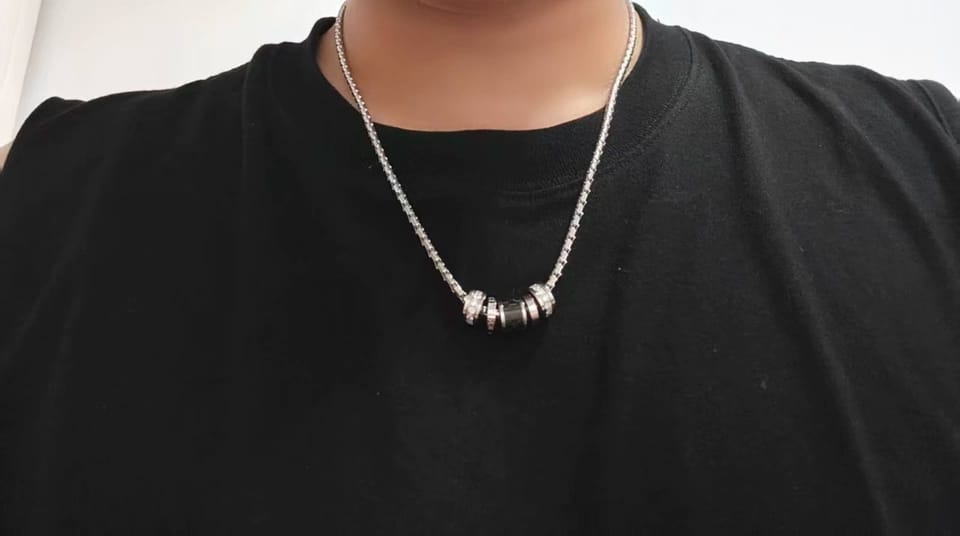 Customer photo review of Barrel Accent Necklace