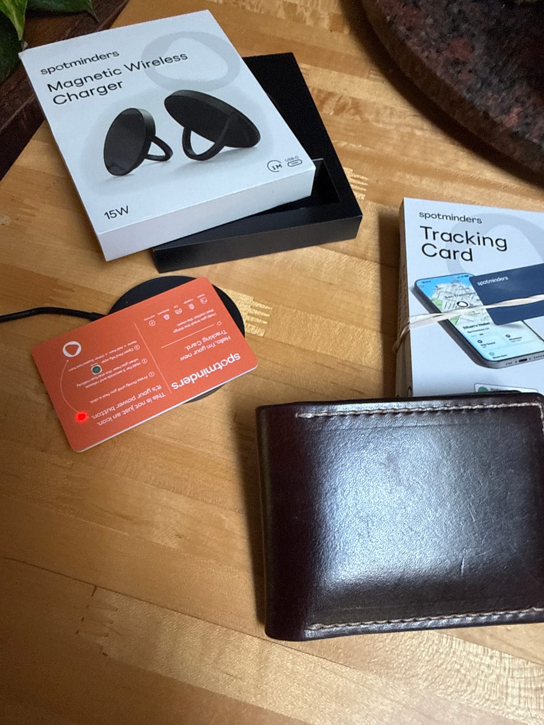 Customer photo review of Spotminders Wireless Charger