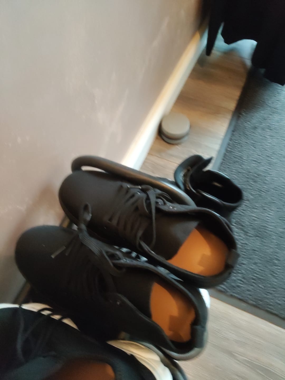Customer photo review of ELEVATESHOES COZY