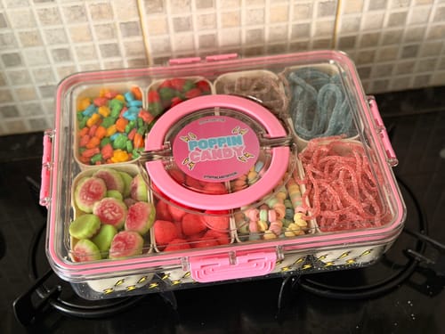 Customer photo review of Poppin Candy Custom Snackle Box