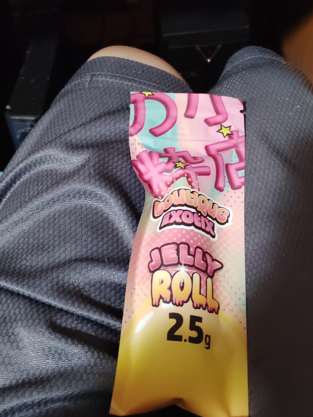 Customer photo review of Boutique Exotics - Jelly Roll - 2.5G Pre-Roll
