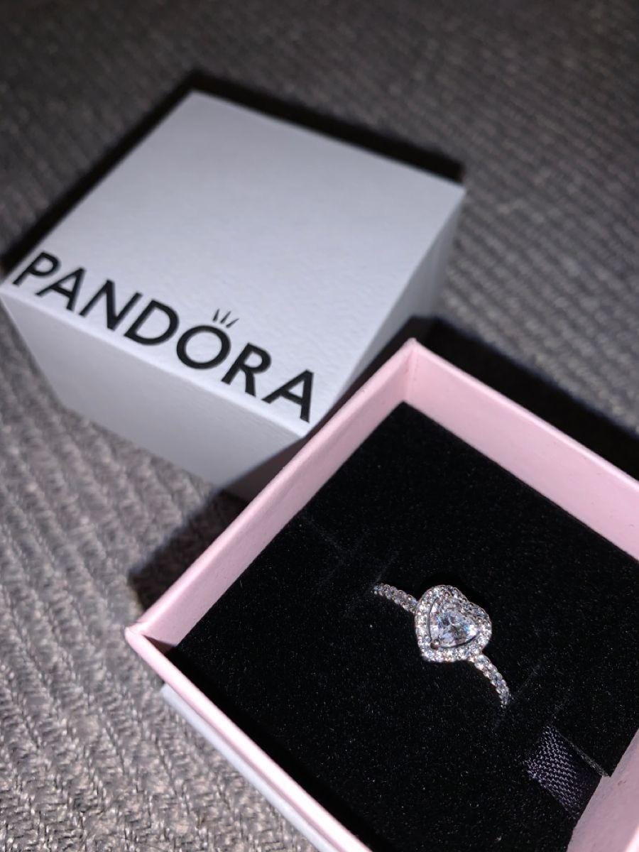 Customer photo review of Anillo Corazón Brillante PLATA 925