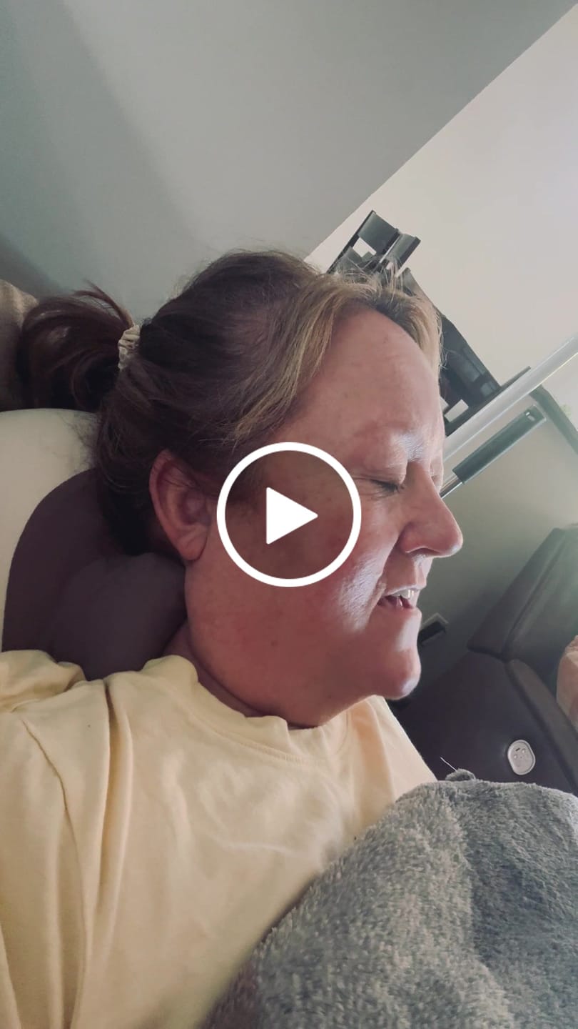 Customer video review of HiZoo - Clinical Grade Decompression Massager