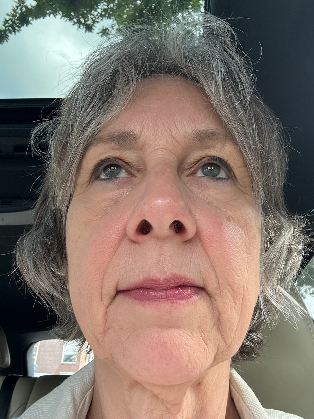 Customer photo review of 490 - Magic Lipstick