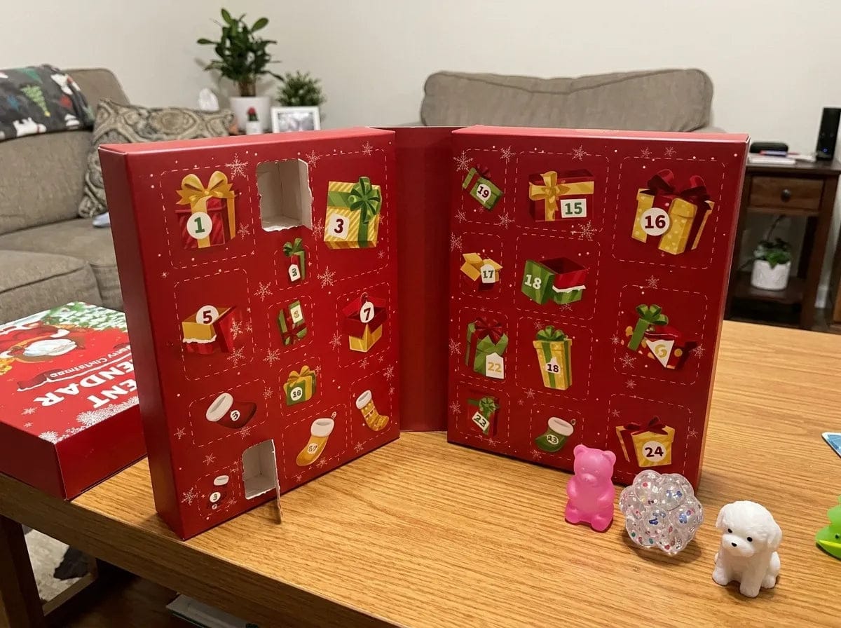 Customer photo review of Deluxe Santa’s Traditions™ 24-Day Jumbo Squishy Advent Calendar (3.3 lbs Edition)