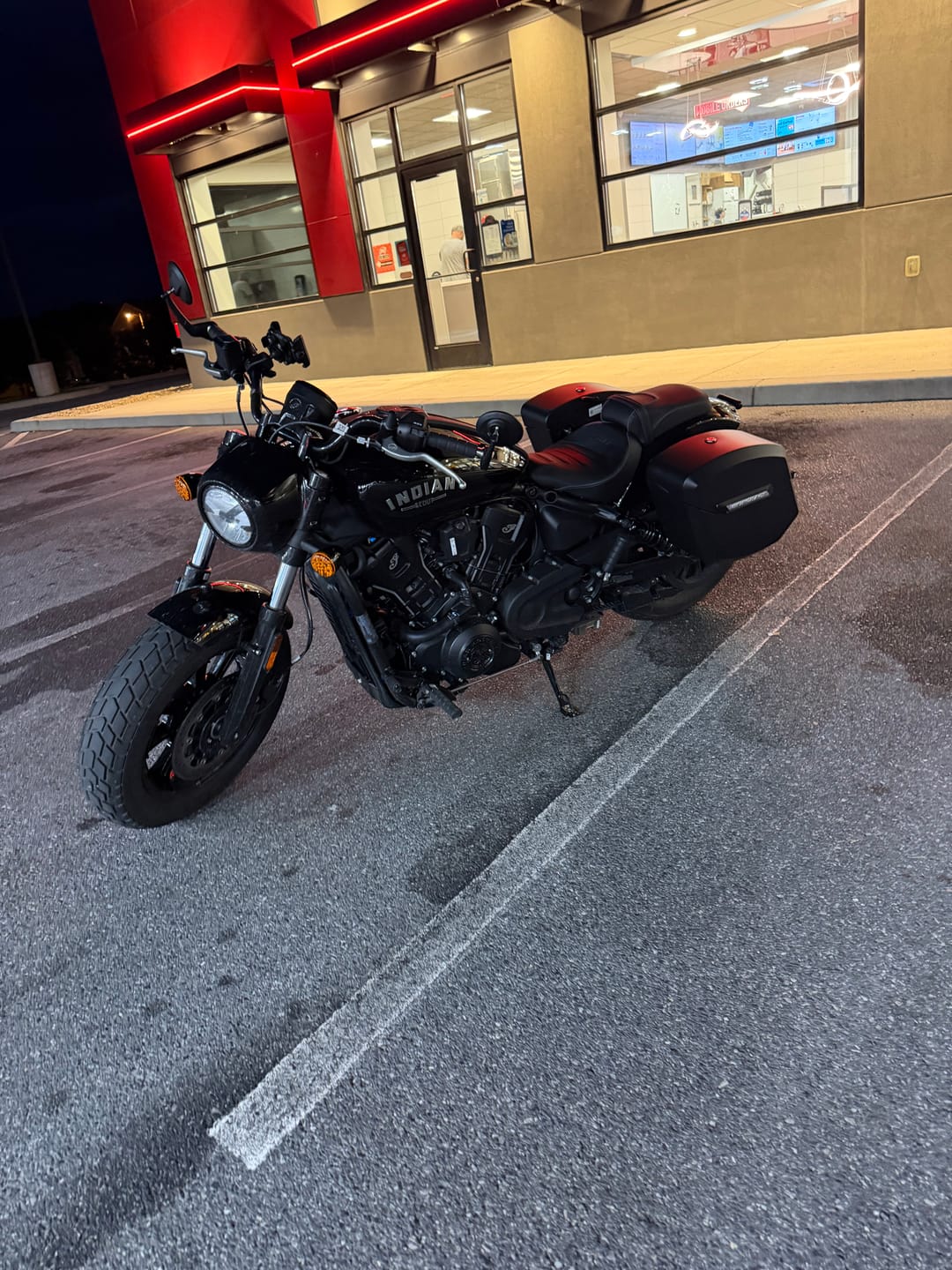 Customer photo review of 24L - Ironclad Quick-Mount Medium 2025+ Indian Scout Bobber Matte Hard Saddlebags