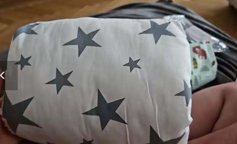 Customer photo review of Stillkissen für Babys