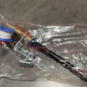 Customer photo review of Controllo Polvere Spruzzatore Acqua per Smerigliatrice Angolare
