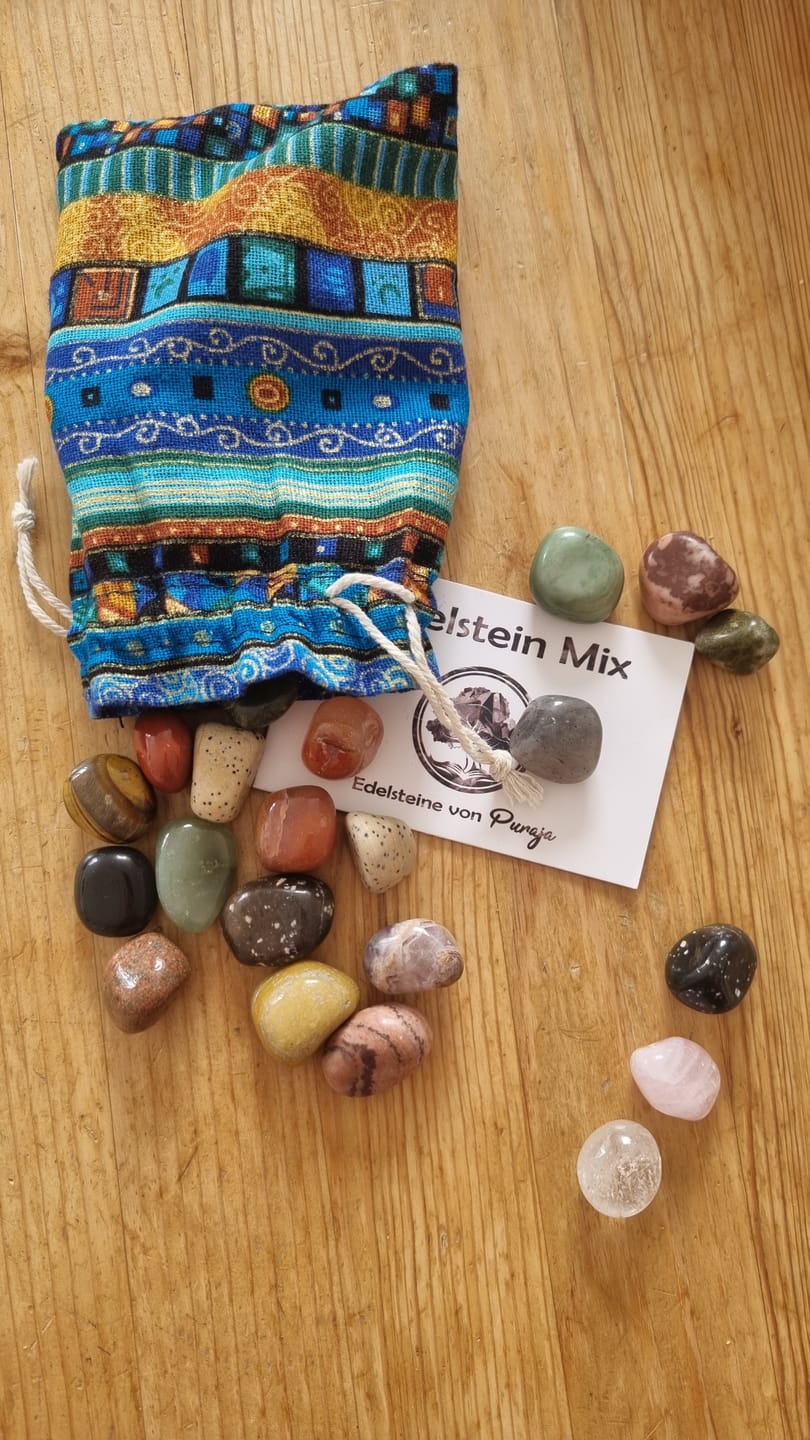 Customer photo review of Edelstein Set | Trommelsteine