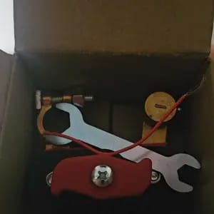 Customer photo review of Interruttore Batteria Auto Rame Alta Conduttività Stabile