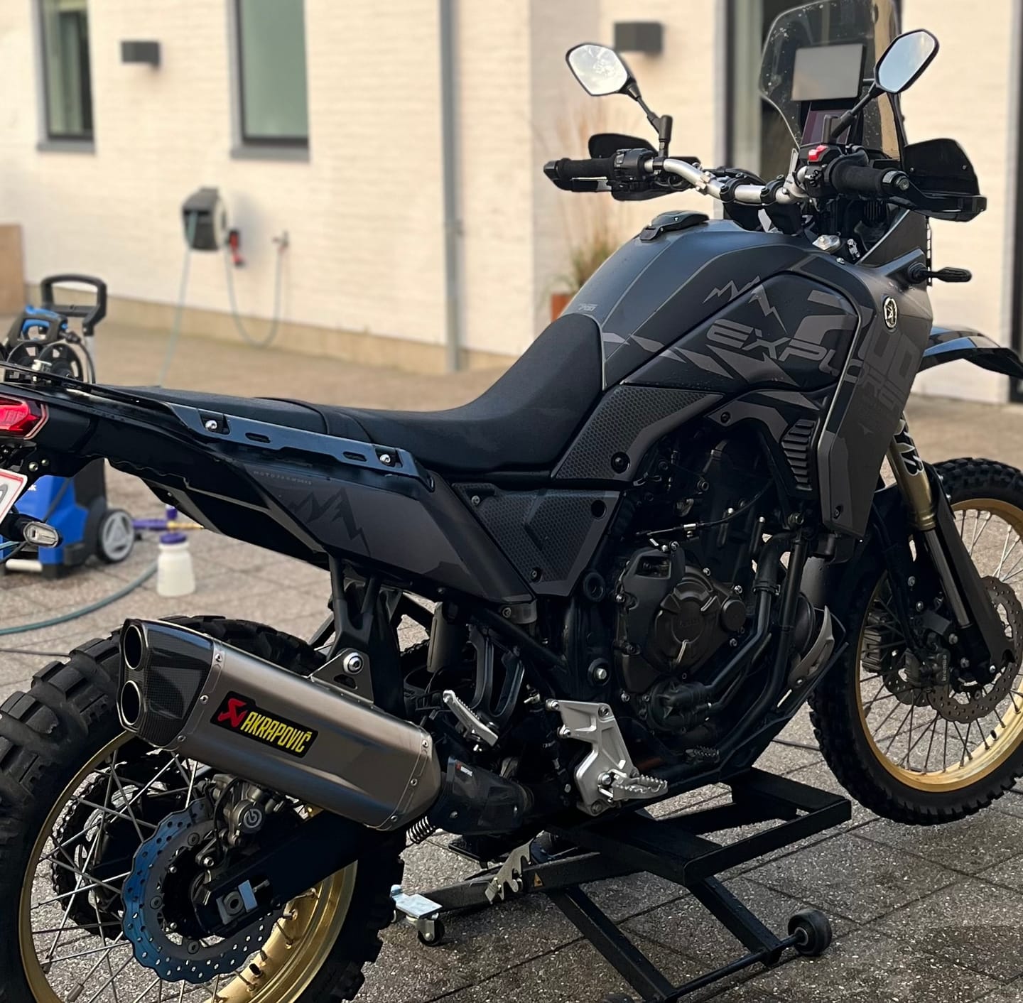 Customer photo review of Yamaha Tenere 700 Graphics - "Thrust" (Black)