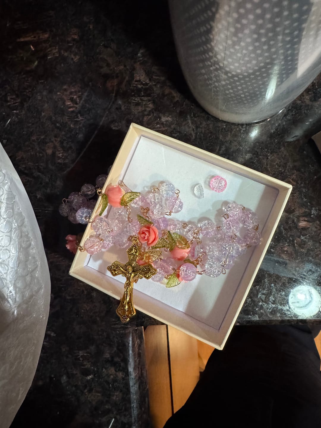 Customer photo review of Christianartworkshop Virgin Mary with Rose-Accented Rosary: Timeless Faith & Floral Faith Symbol