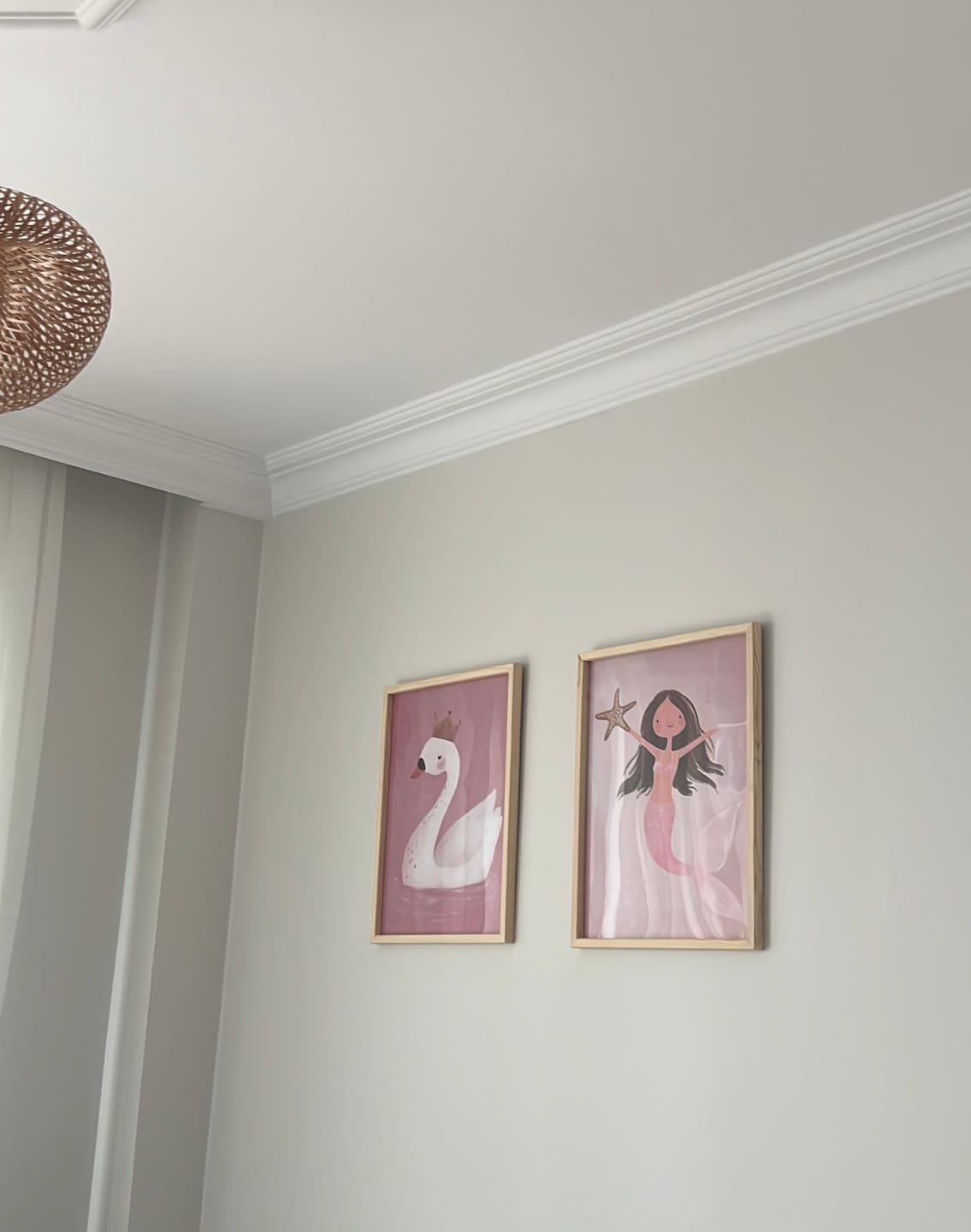 Customer photo review of Sevimli Deniz Kızı Kız Çocuk Odası Ahşap Tablo