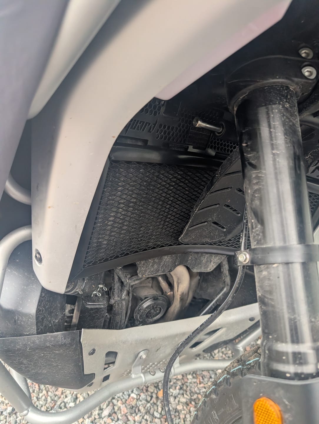 Customer photo review of CFMoto 800MT-X 2025-26 Radiator Guard