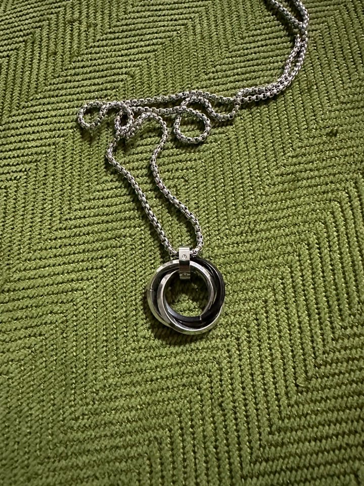 Customer photo review of Interlocking Ring Necklace