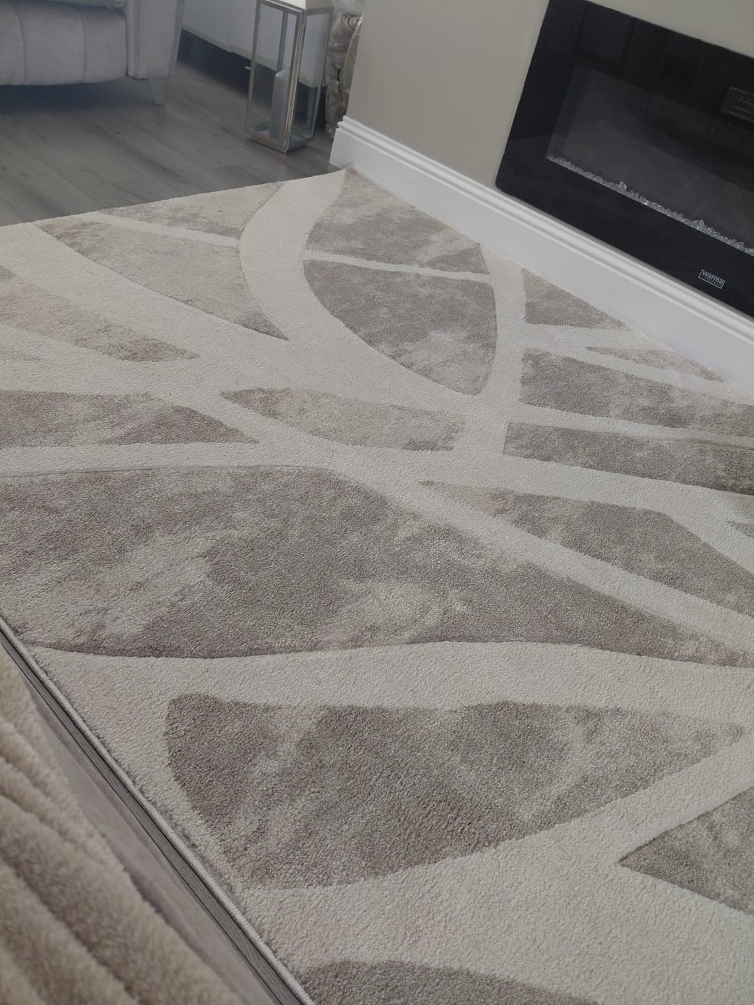 Customer photo review of Santiago Carved Abstract Rug - Dynamic Beige