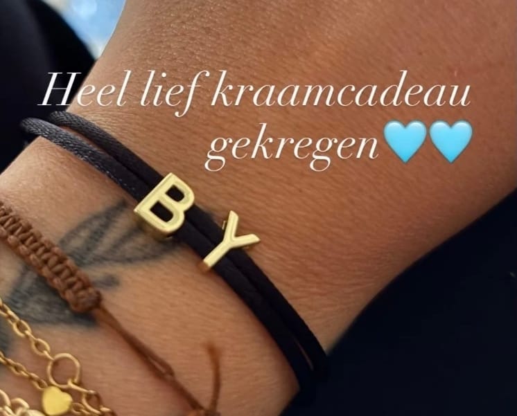 Customer photo review of Free Gift Box