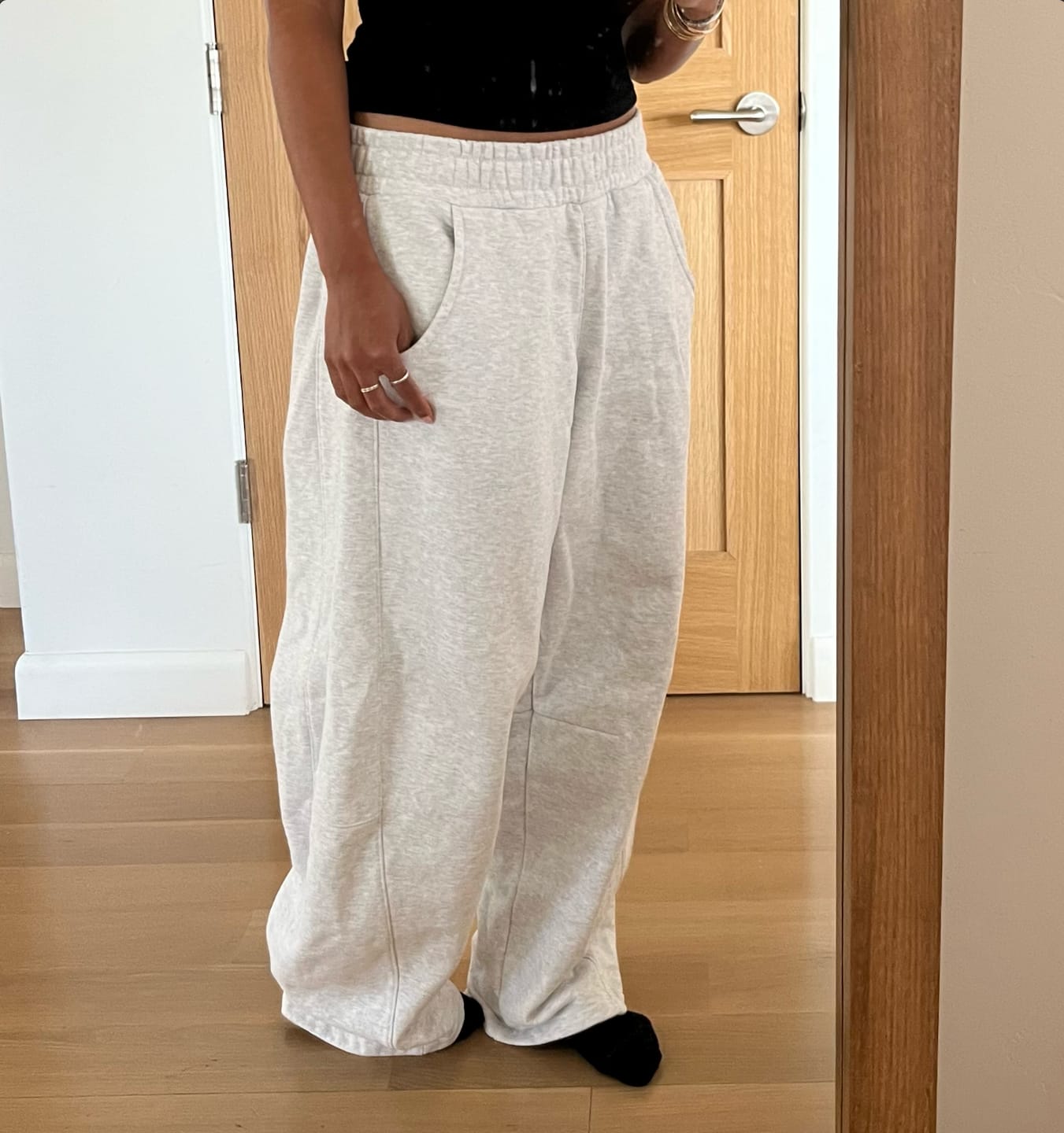 Customer photo review of W2255 - Studio Edit Barrel Jogger
