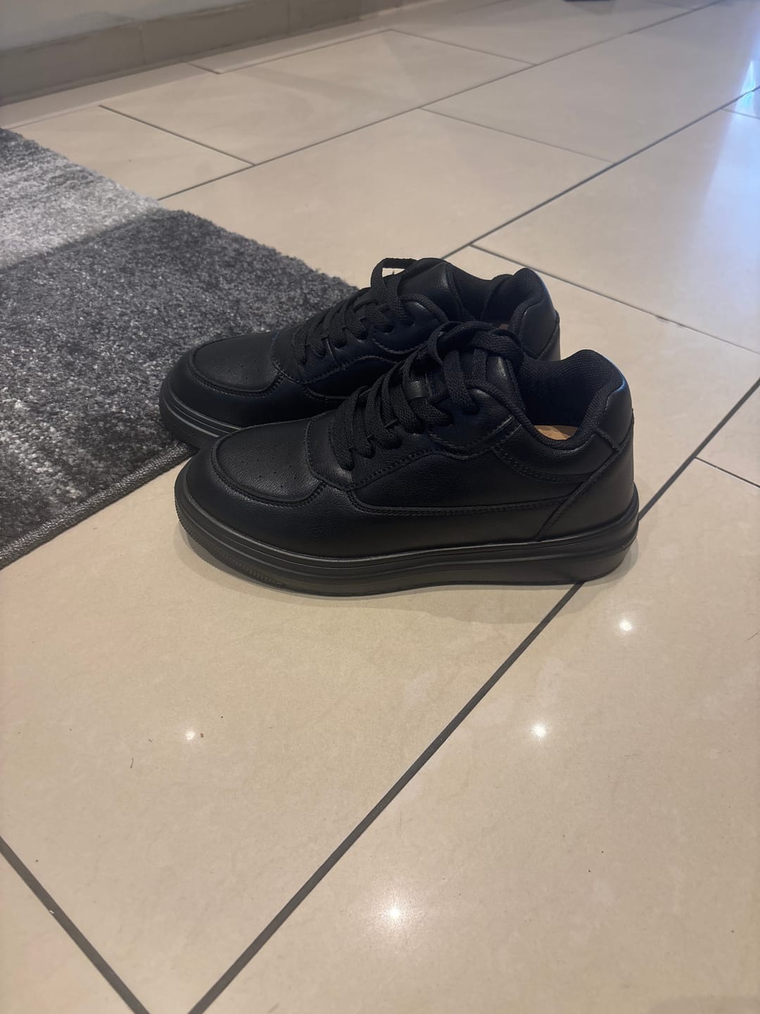 Customer photo review of ELEVATESHOES CLASSY ALL BLACK