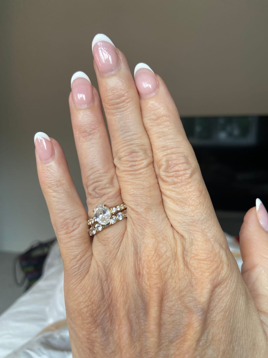 Customer photo review of Oval Solitaire Ring 1ct