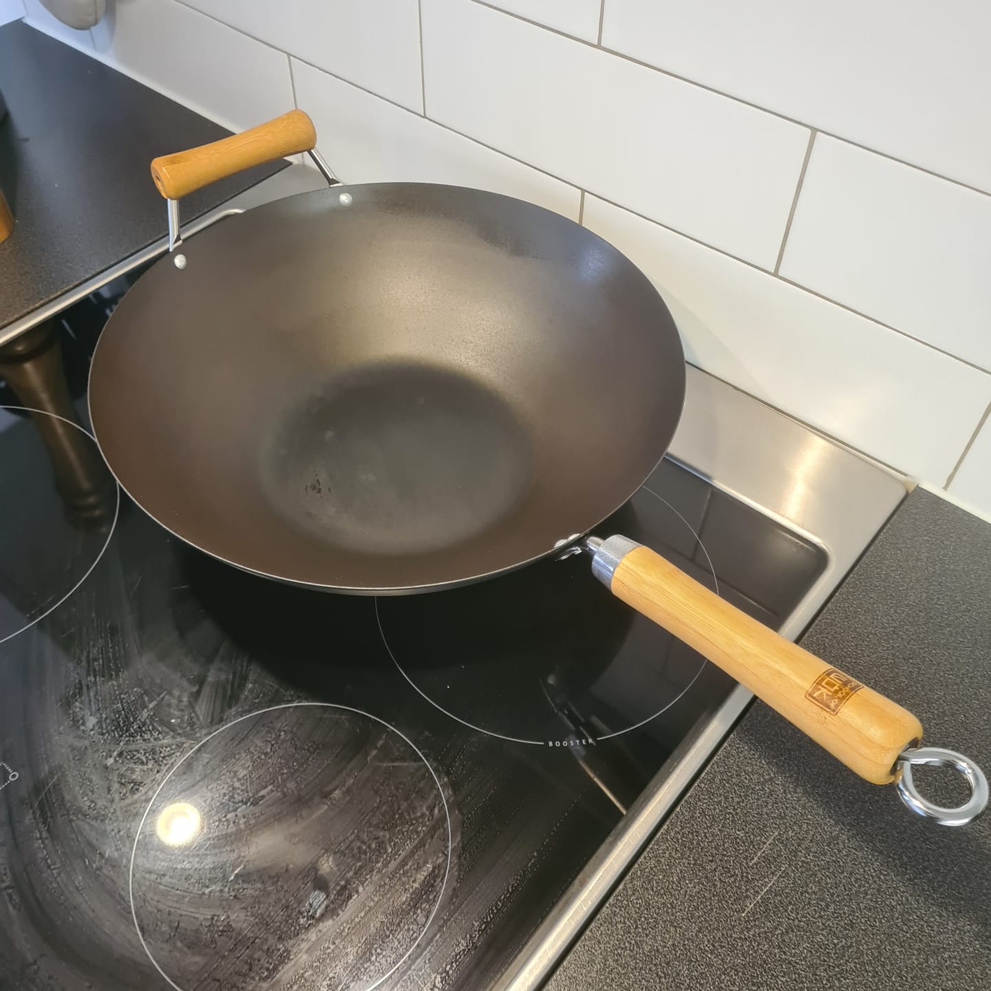 Customer photo review of Dexam School of Wok wokpanna 36 cm bambu
