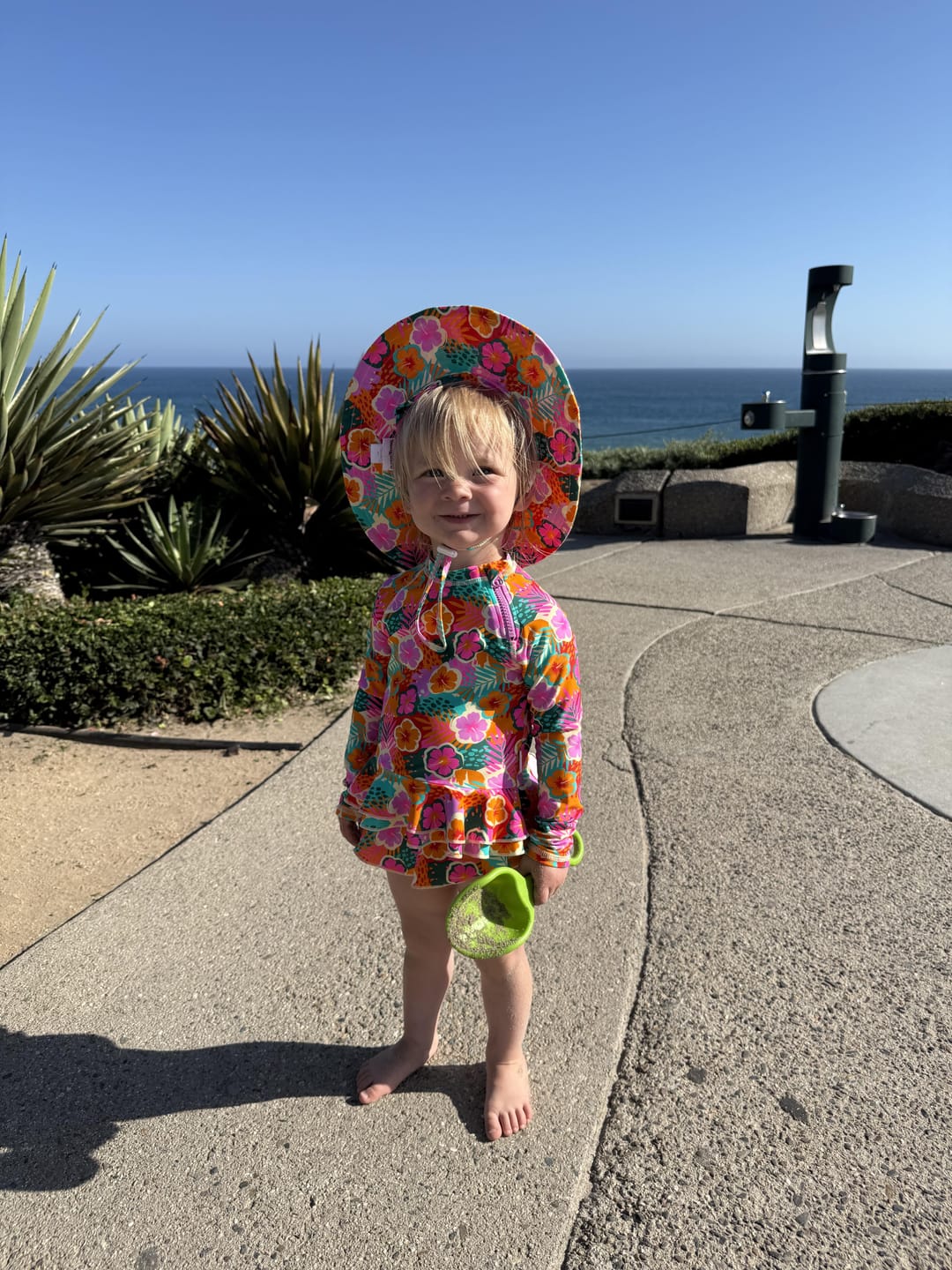 Customer photo review of Reese Two-Piece Rashguard Set