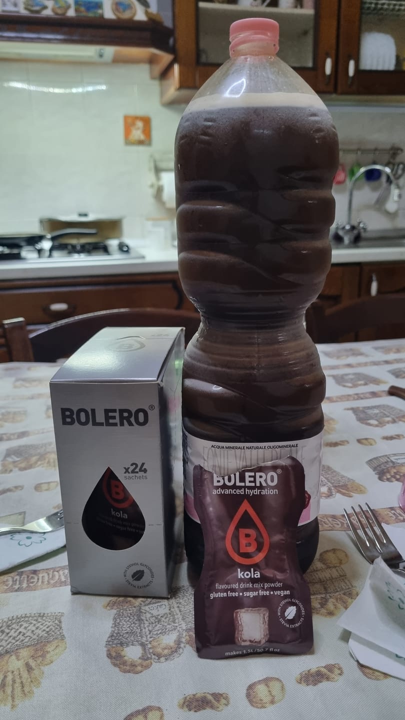 Customer photo review of Bolero® 24 Bustine 9 gr, Bevanda Istantanea Solubile, Zero Zuccheri, Kola (Cola)