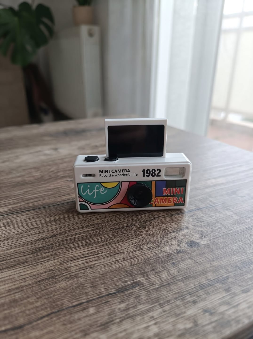 Customer photo review of PocketPixel Retro — Mini Cámara Llavero HD con Pantalla Abatible