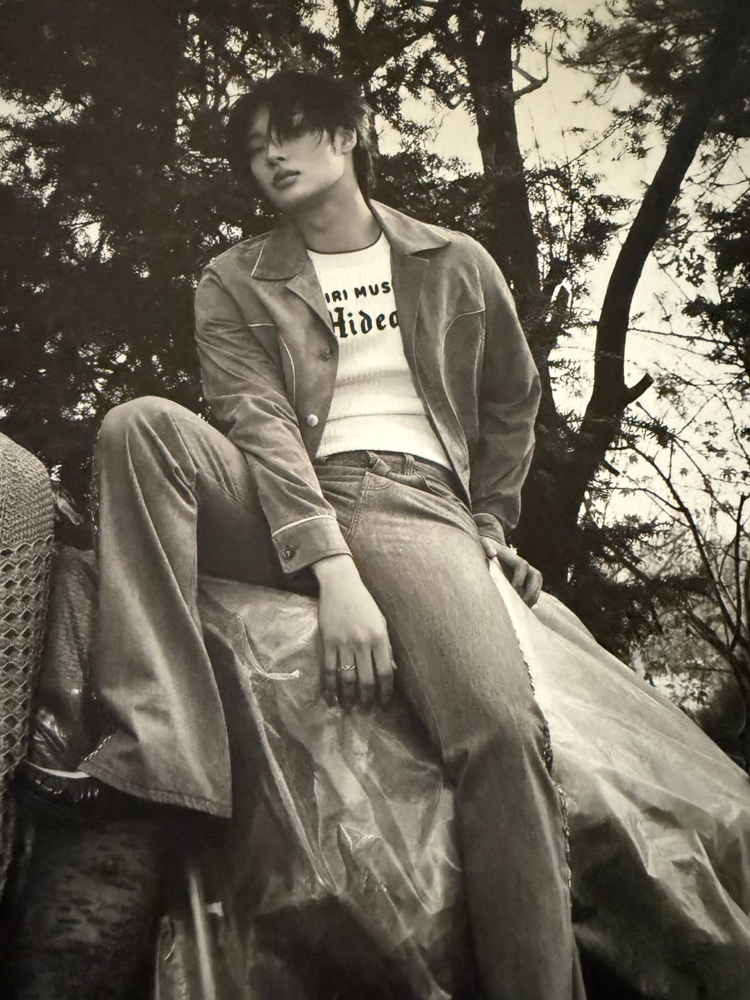 Customer photo review of ATEEZ - BILLBOARD ARTIST : ATEEZ EDITION MAGAZINE