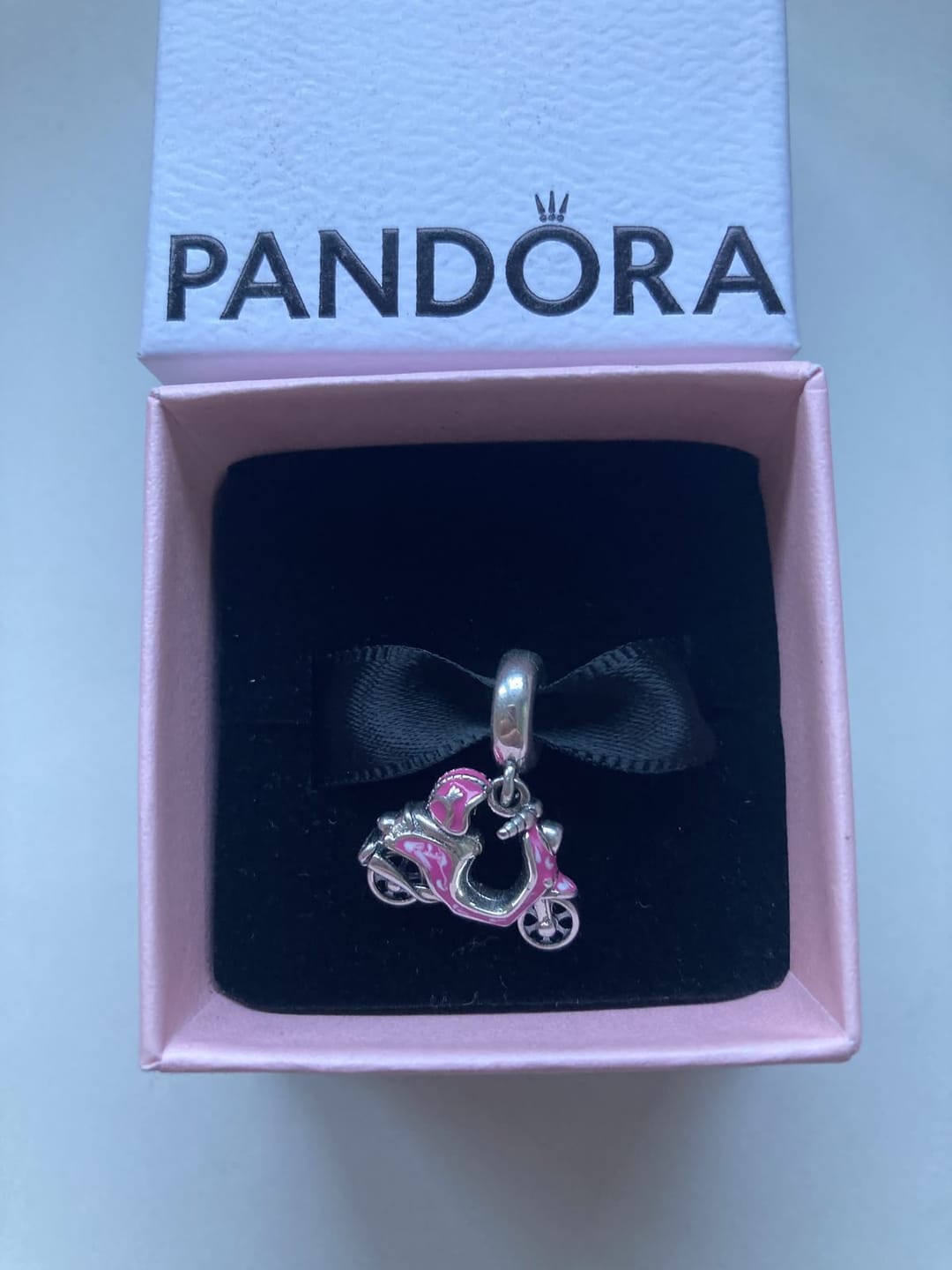 Customer photo review of Charm Moto Rosa