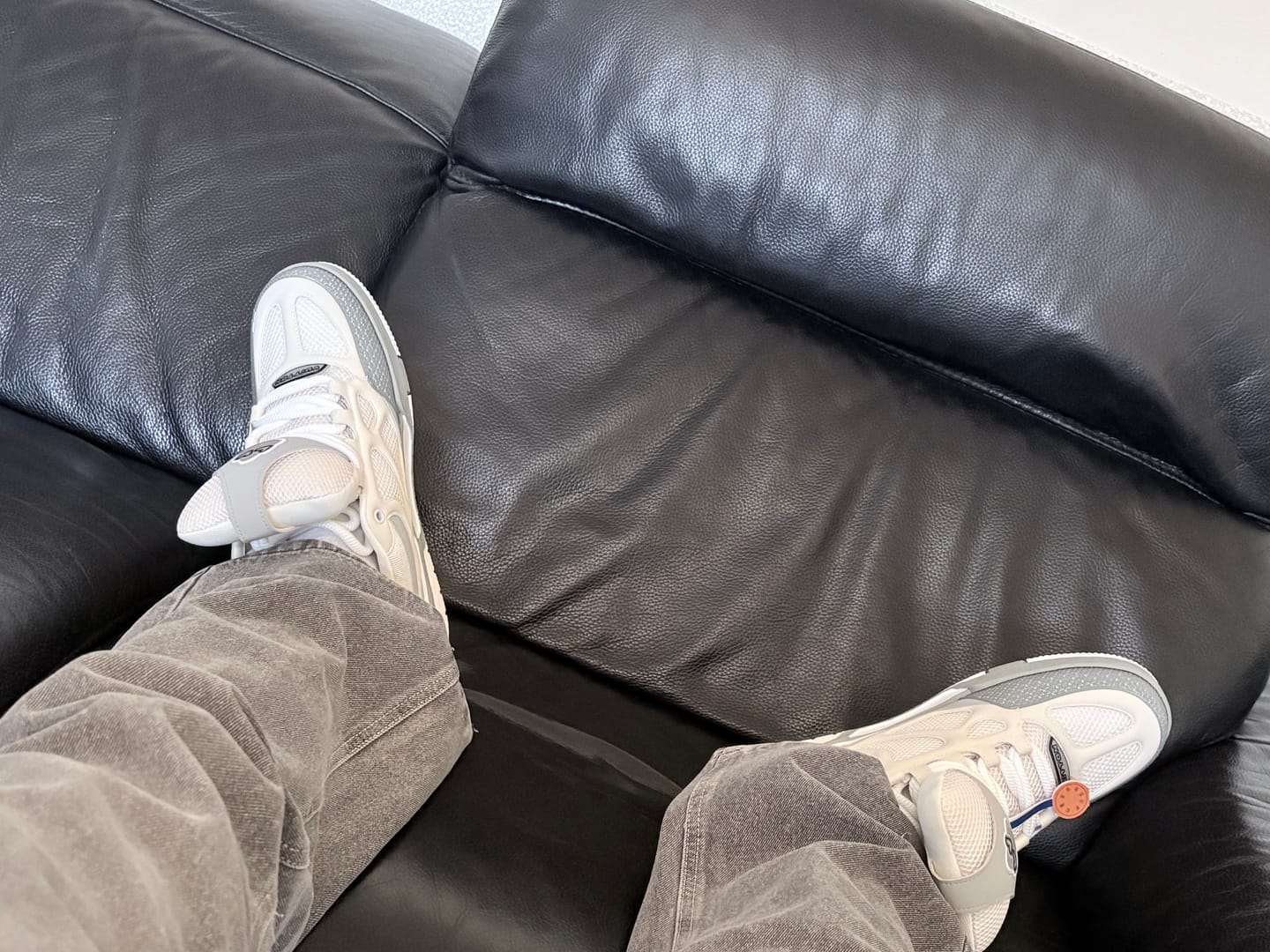 Customer photo review of "VL" Skate Sneaker (High Quality Version)
