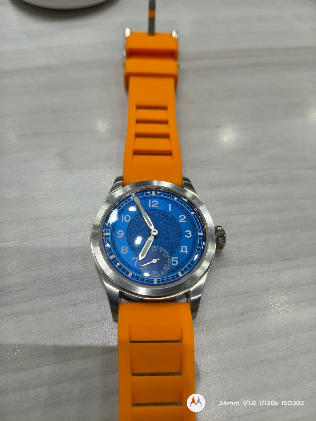 Customer photo review of HOU H1 - Vintage Field Watch Automatic | Blue