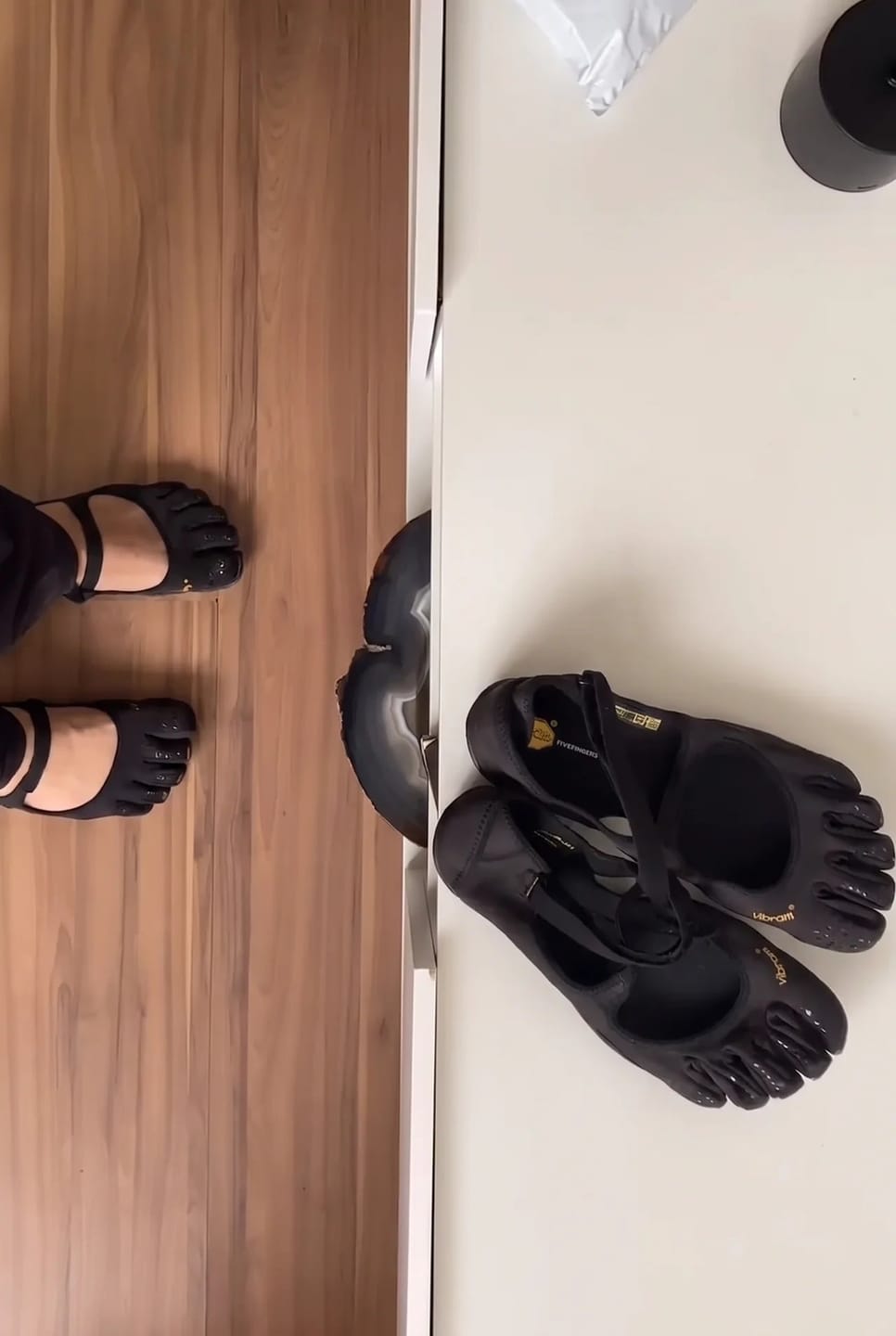 Customer photo review of FiveF Toe Shoes